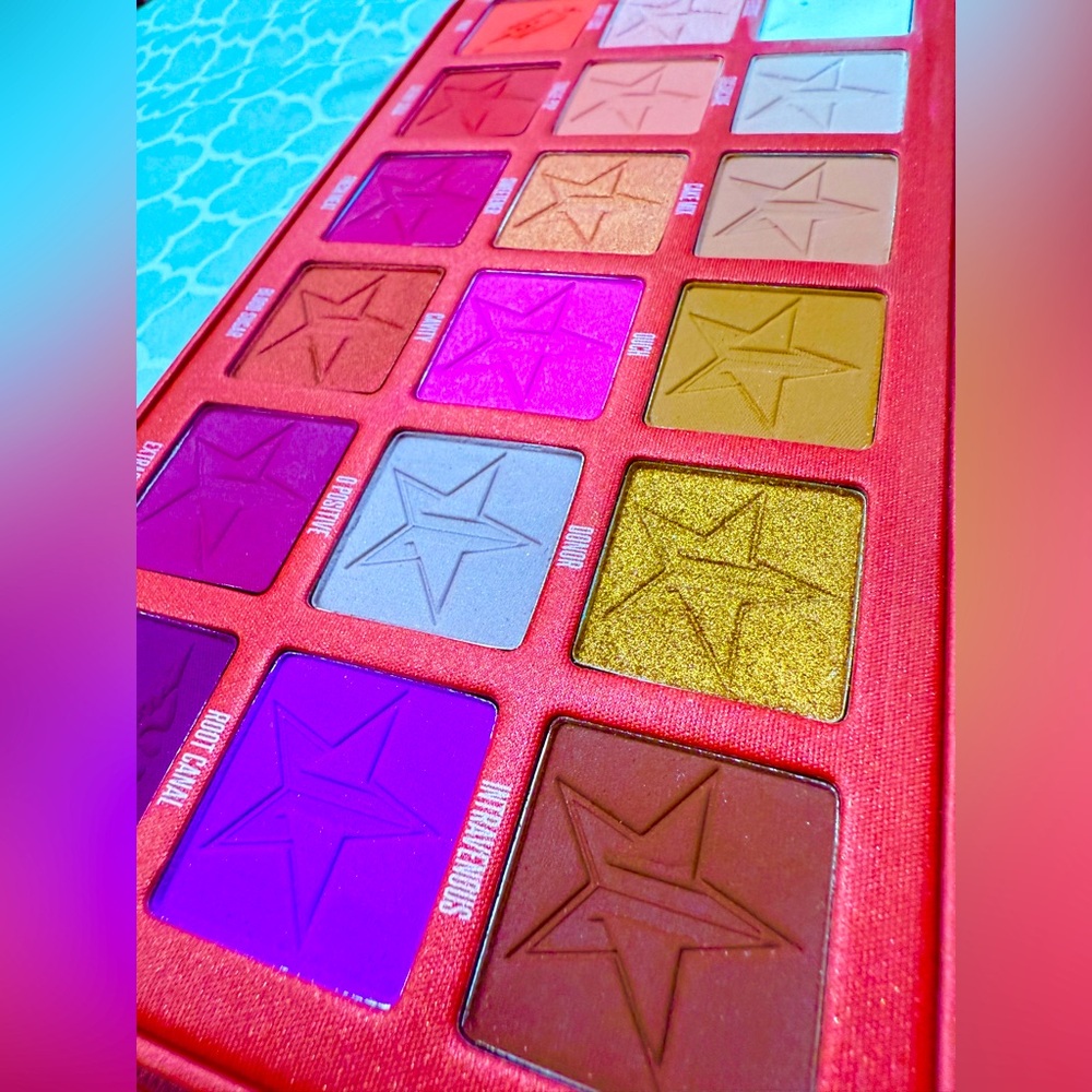 Jeffree Star Blood Sugar Palette Branded Eye Shadow
